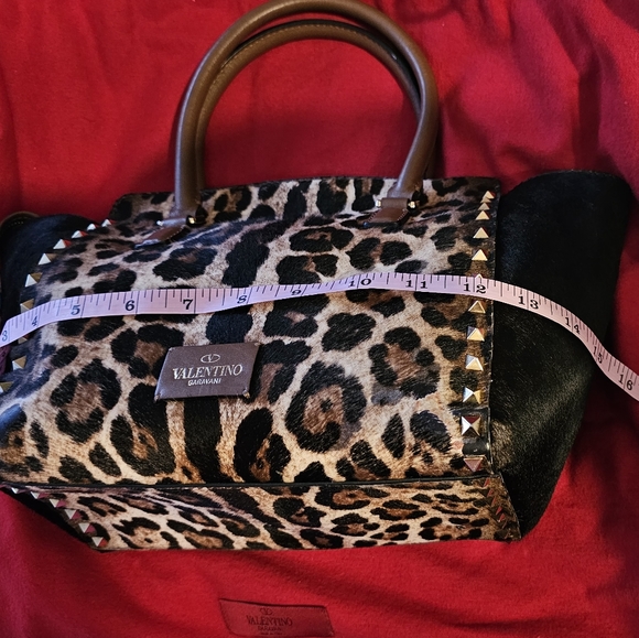 Flash SALE⏰RARE🔥Valentino Gavarani Rockstud pony hair animal print bag 3in1  📸 - Picture 9 of 10